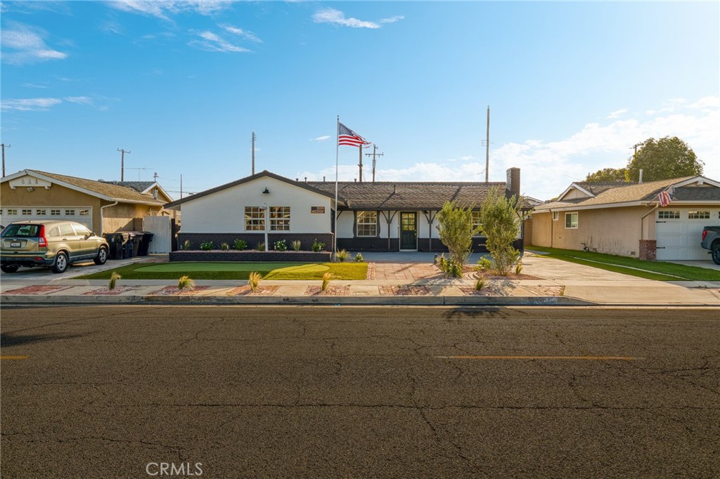 12091 Blackmer Property Photo