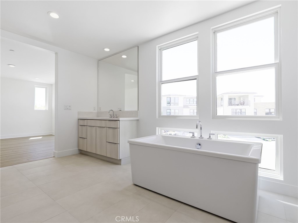 125 Apron Property Photo 9