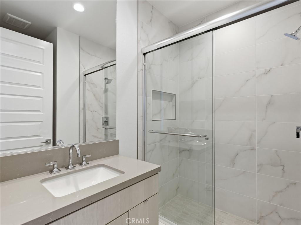 125 Apron Property Photo 11