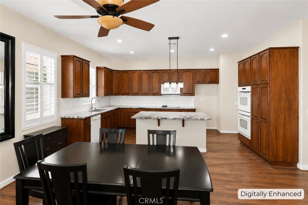 1745 Desert Almond Property Photo 11