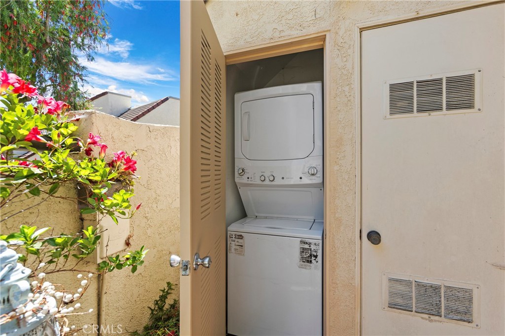 137 Pearl Property Photo 19