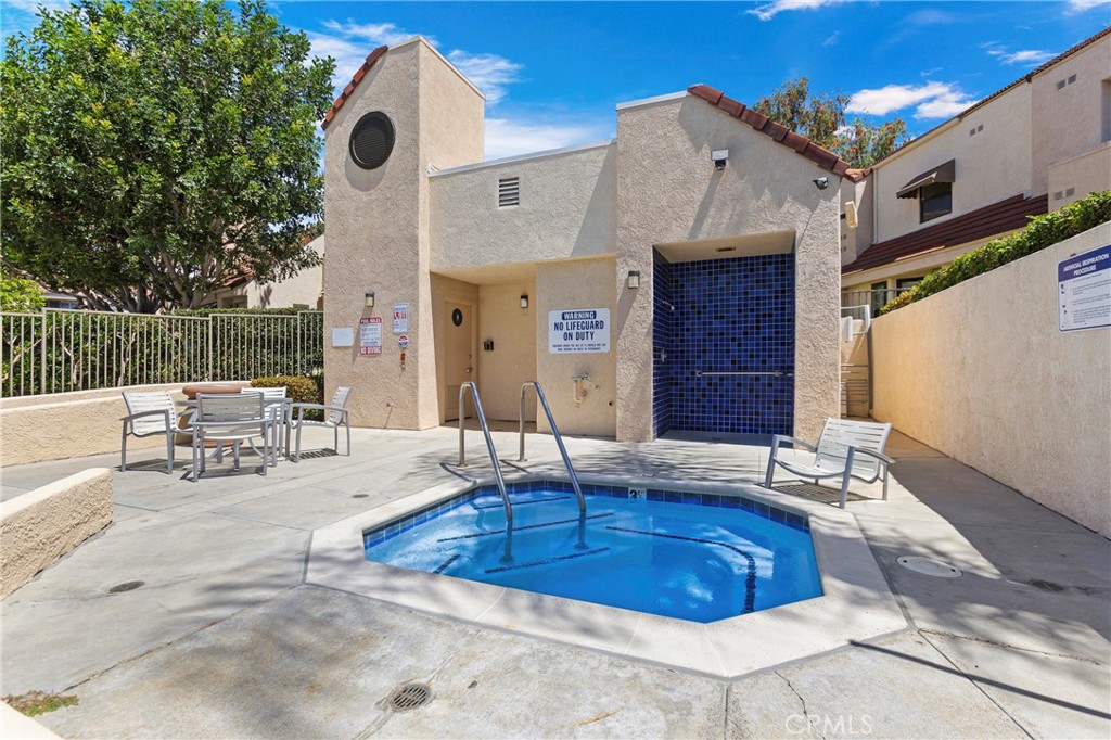 137 Pearl Property Photo 23