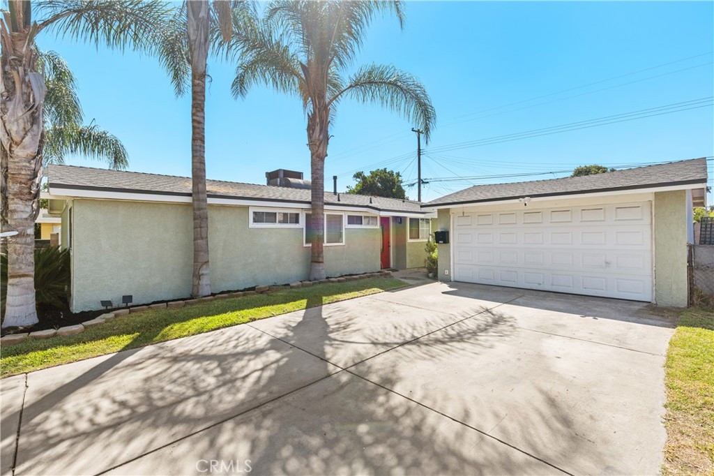 2262 Academy Property Photo 2