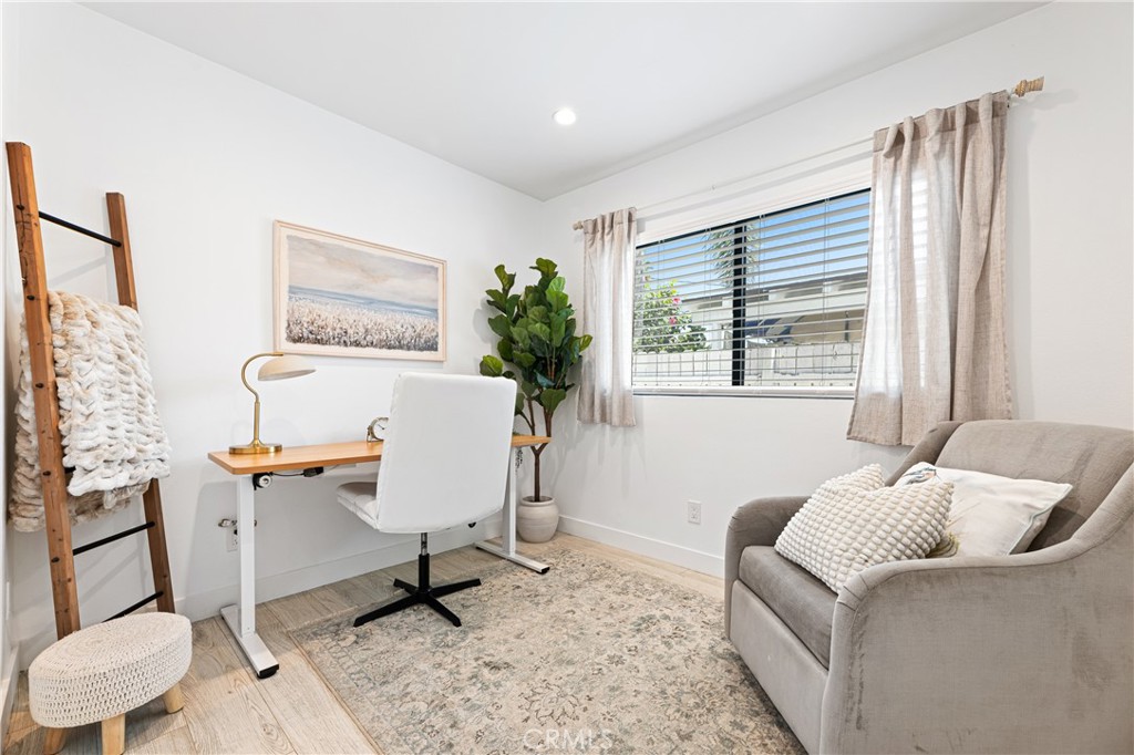 2611 Westminster Property Photo 16