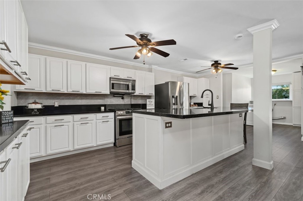8702 Davmor Property Photo 9