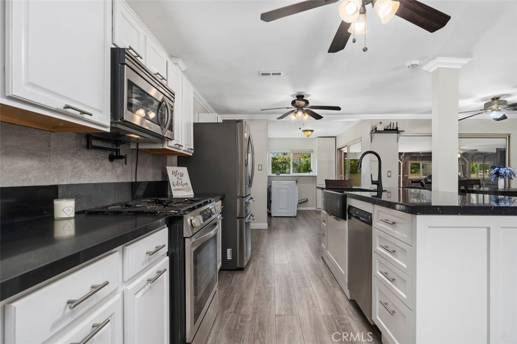 8702 Davmor Property Photo 11