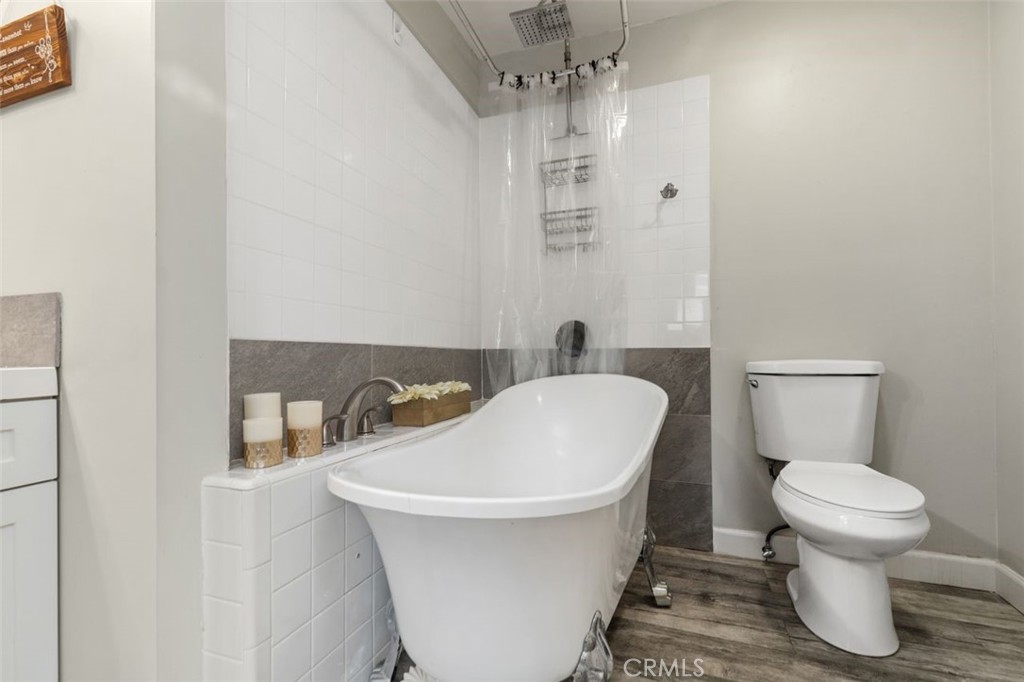 8702 Davmor Property Photo 27