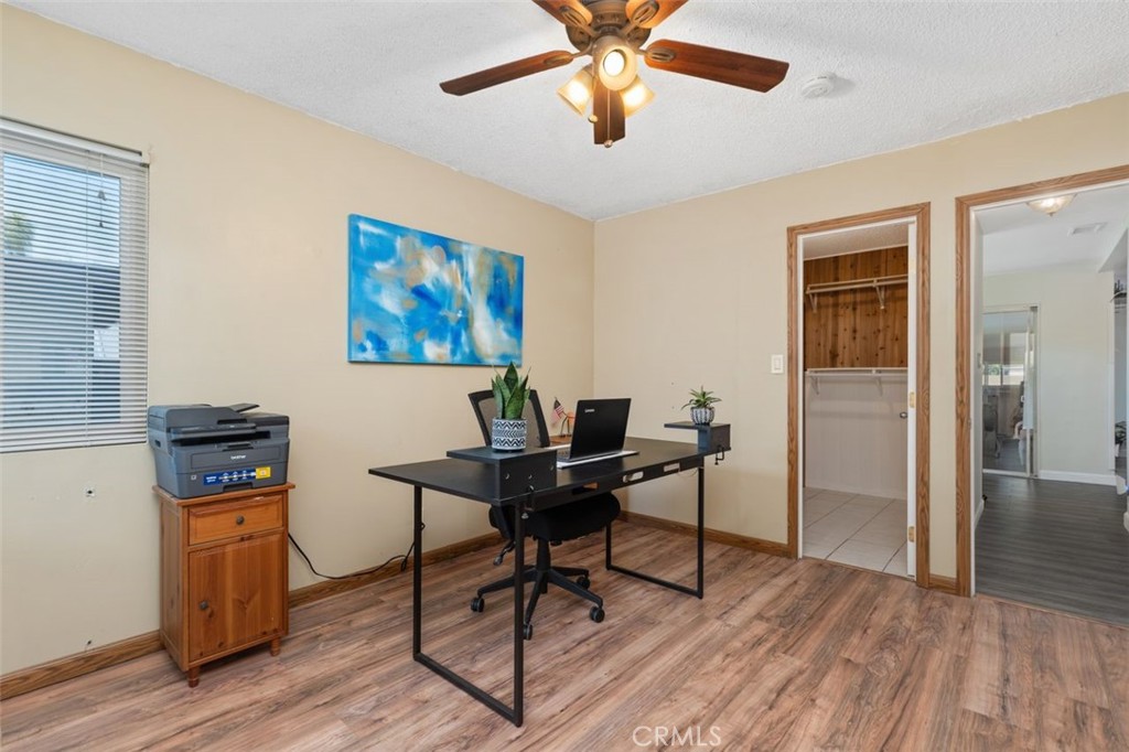 8702 Davmor Property Photo 32