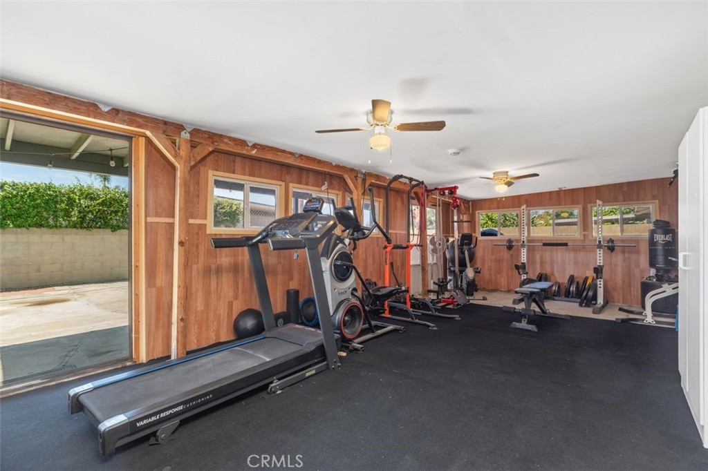 8702 Davmor Property Photo 35