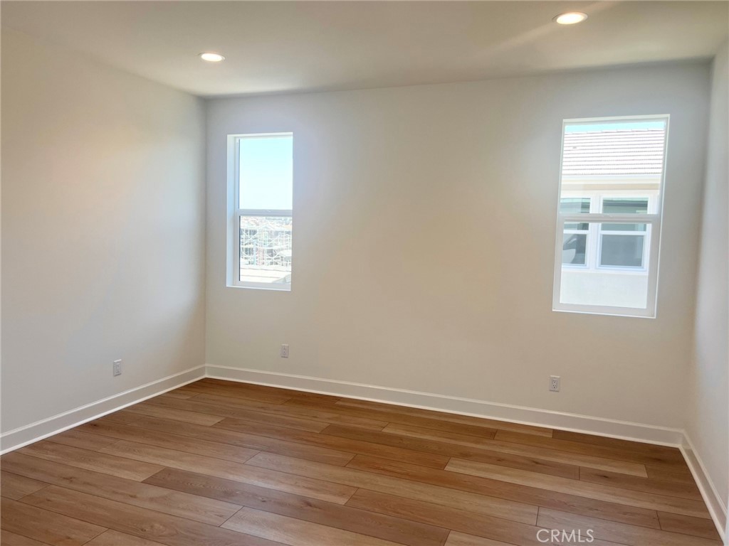 485 Tracy Place Property Photo 12