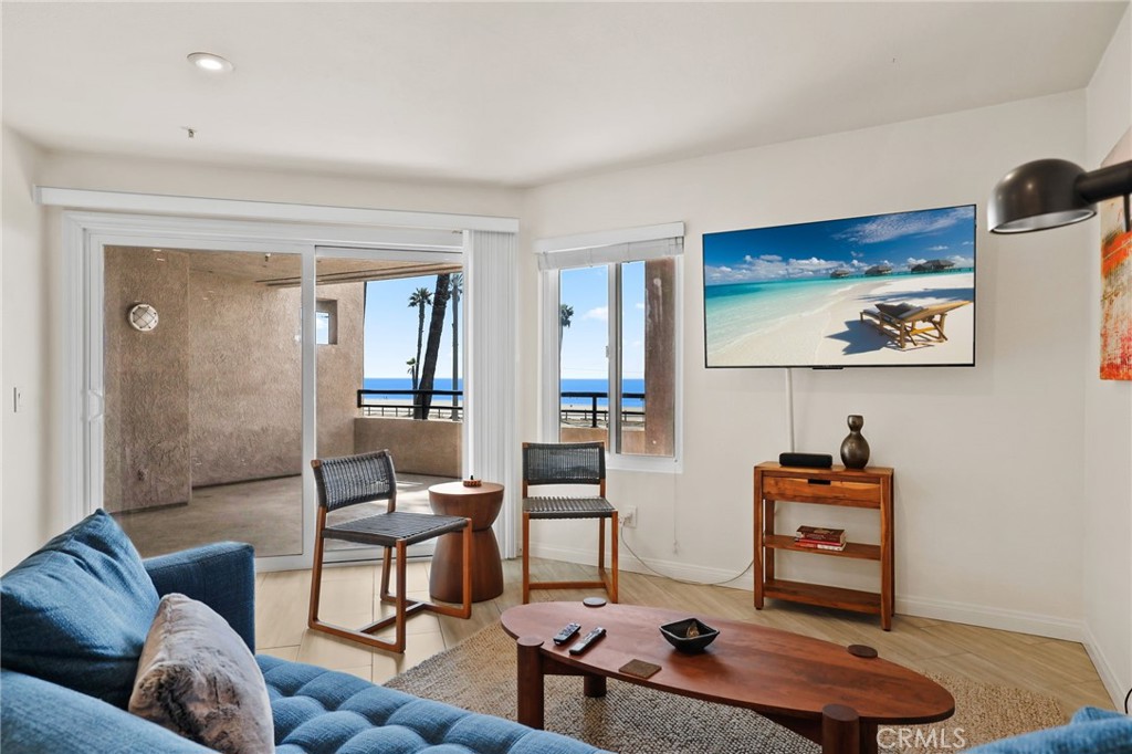 1200 Pacific Coast Highway 217 Property Photo 5