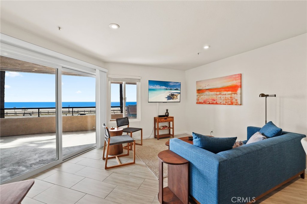 1200 Pacific Coast Highway 217 Property Photo 6