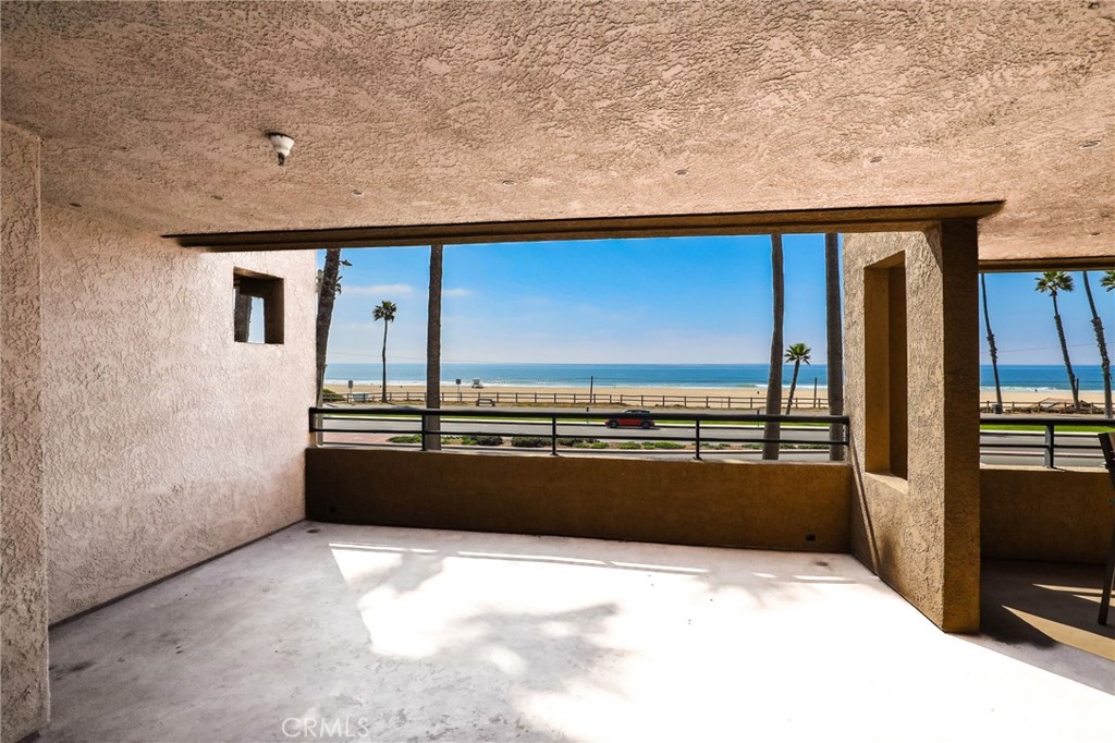 1200 Pacific Coast Highway 217 Property Photo 14