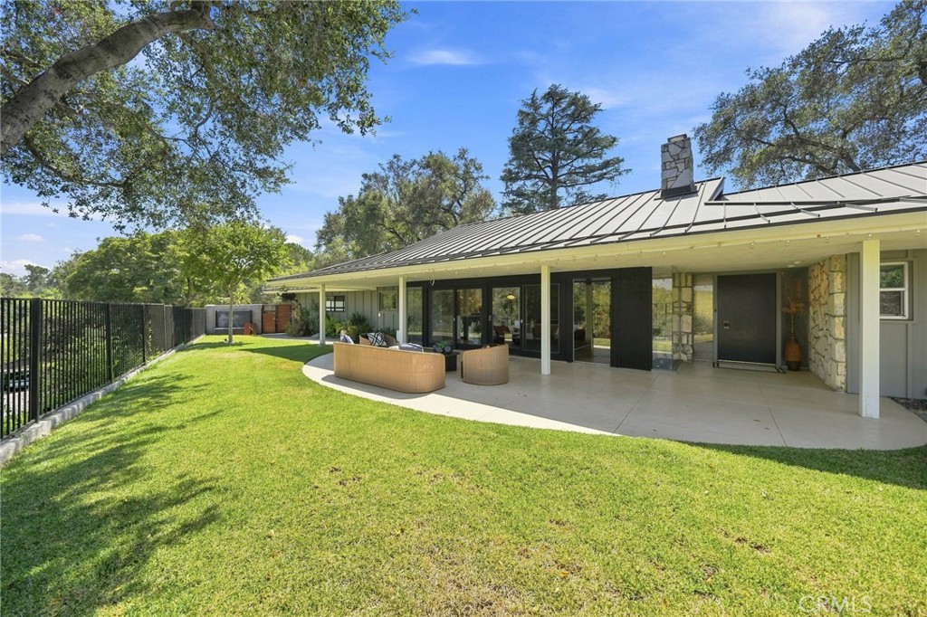 3608 Hampstead Road Property Photo 1
