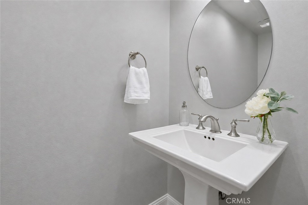 3501 Tilden Avenue 8 Property Photo 18