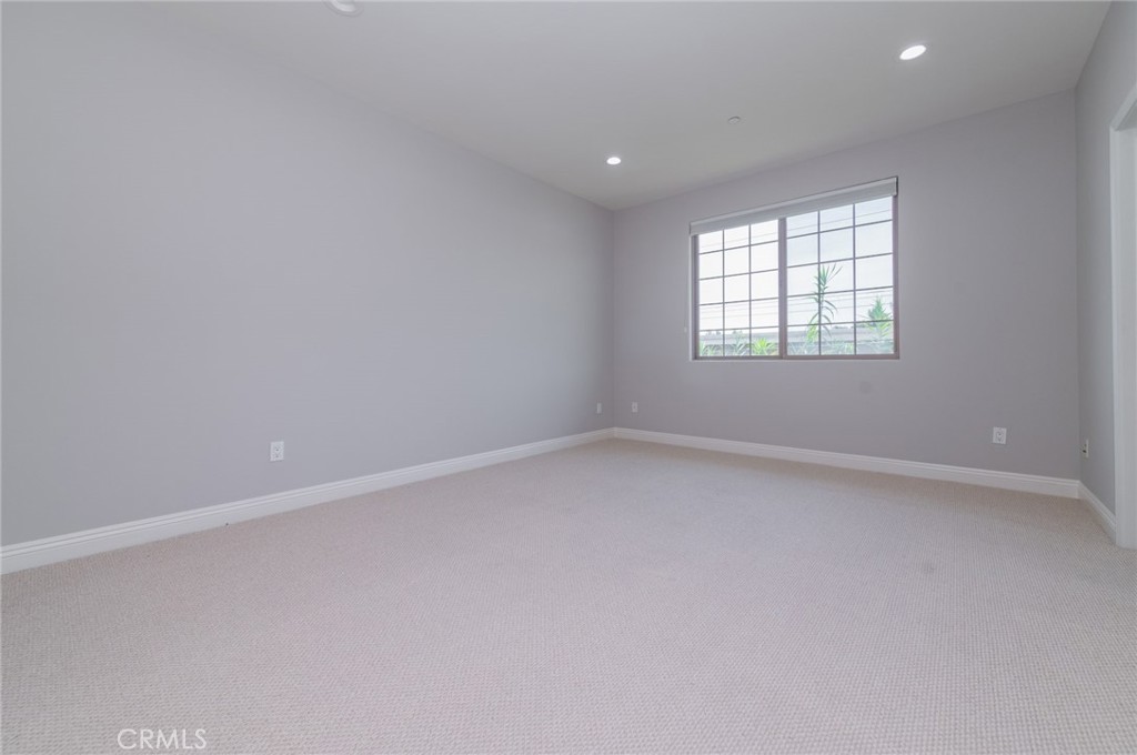 3501 Tilden Avenue 8 Property Photo 23