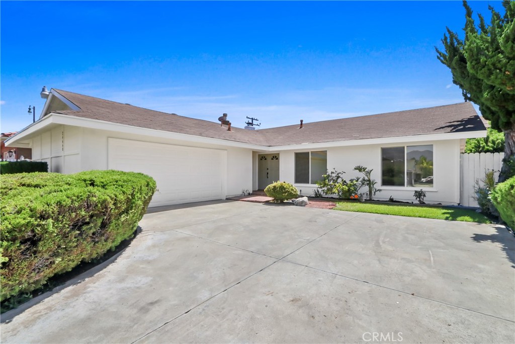 24668 Jutewood Property Photo 3