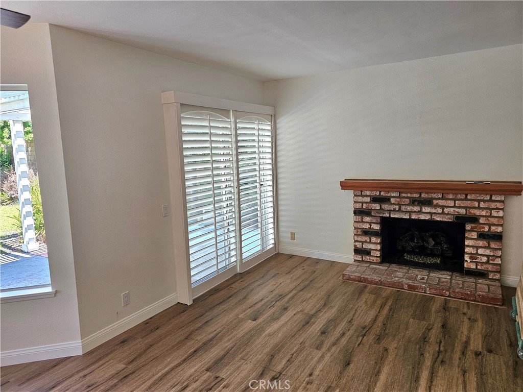25825 Southbrook Property Photo 8
