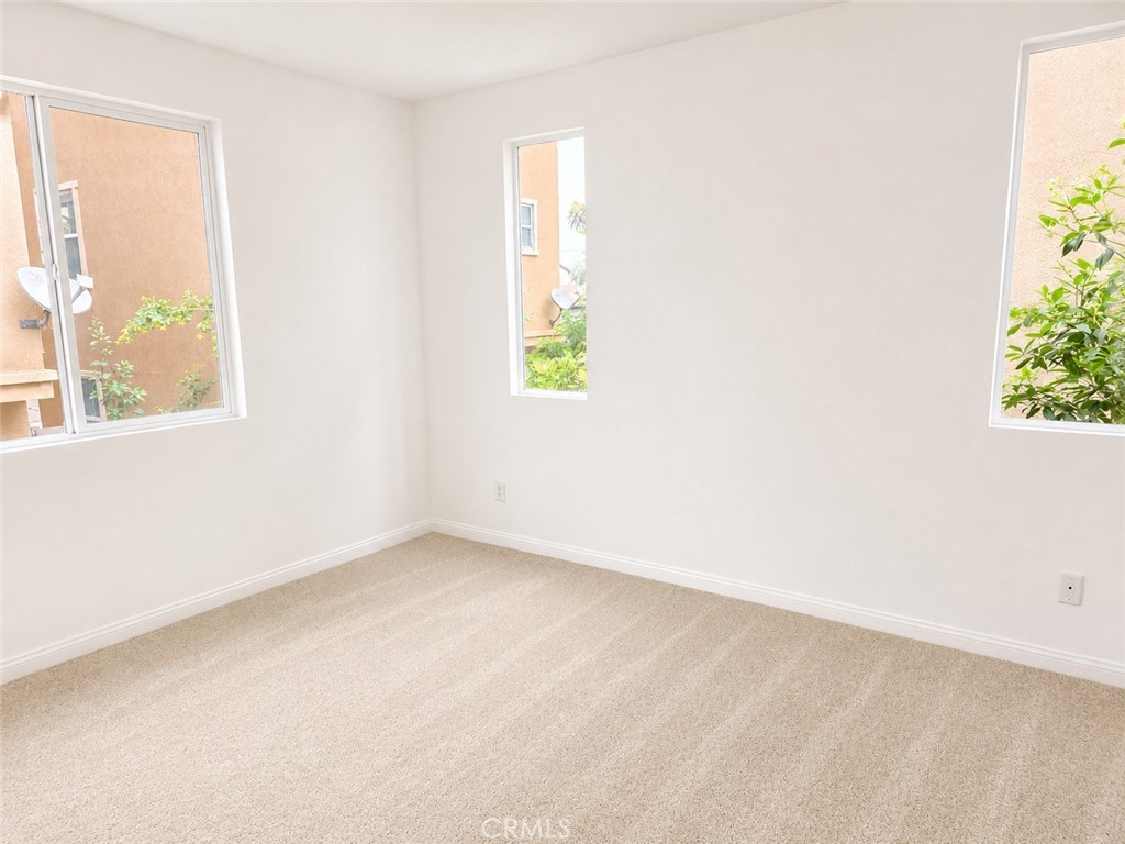 1507 Mission Property Photo 6