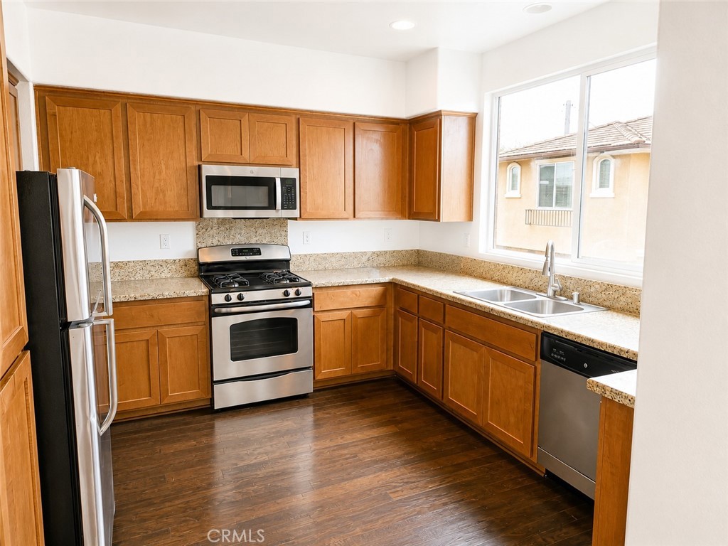 1507 Mission Property Photo 10