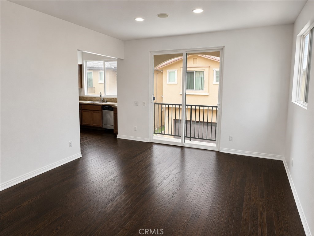 1507 Mission Property Photo 11