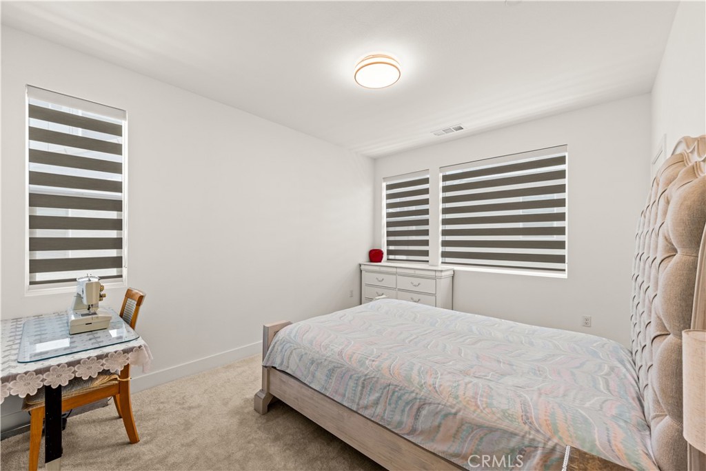 405 Clipper Property Photo 15