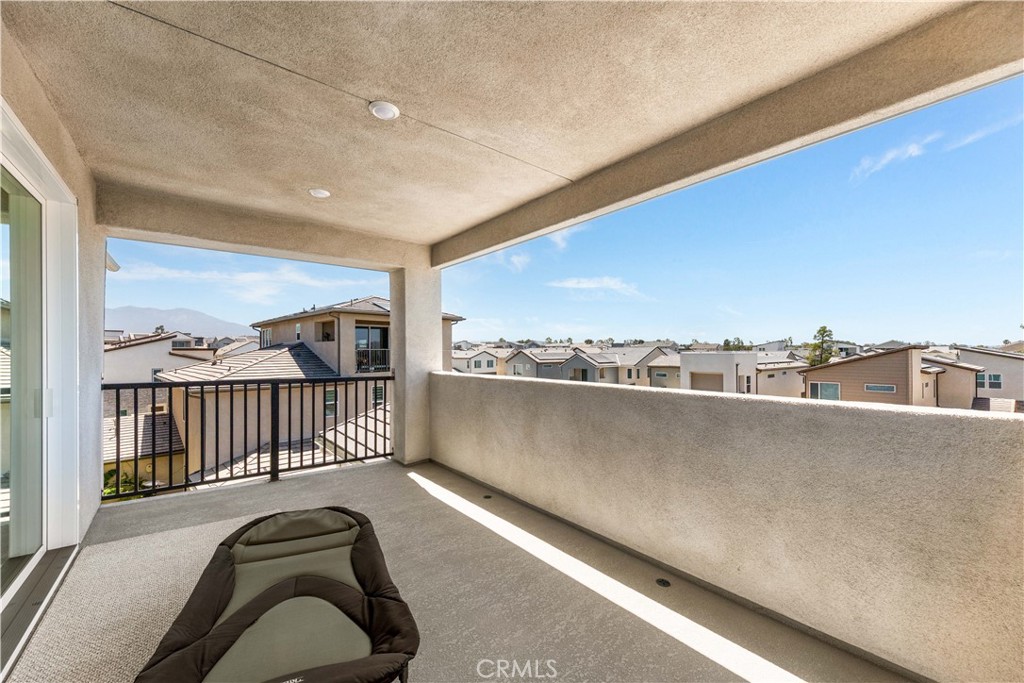 405 Clipper Property Photo 21