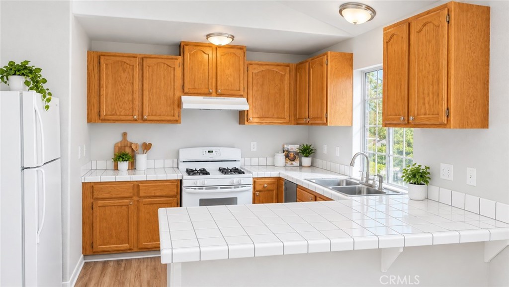 110 S Cornell Property Photo 4