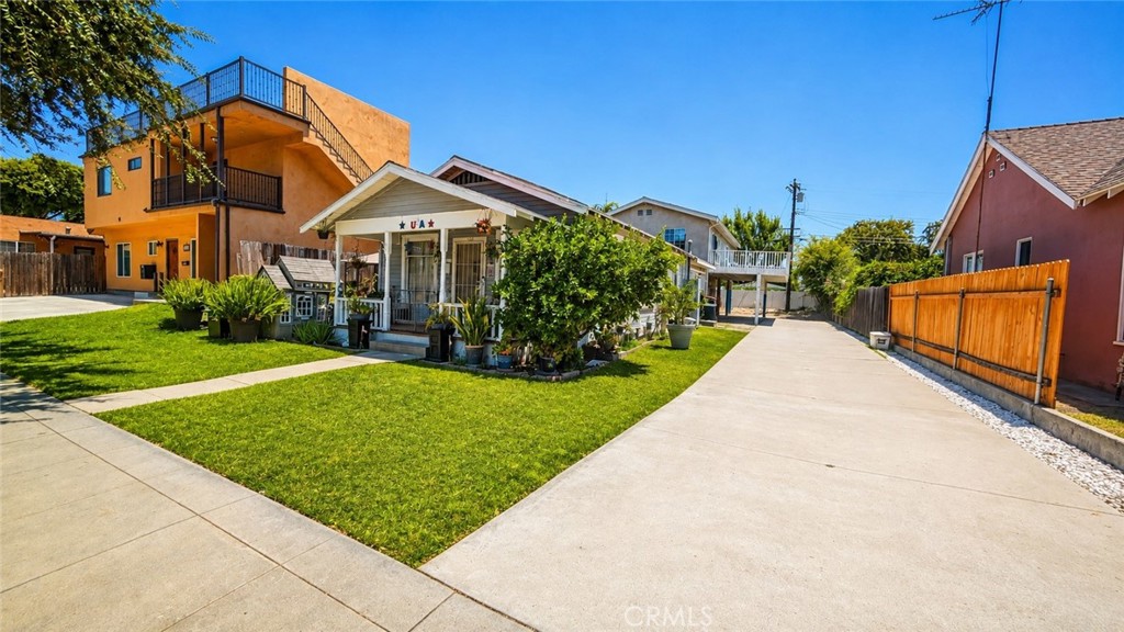 110 S Cornell Property Photo 10