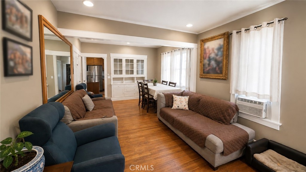 110 S Cornell Property Photo 14