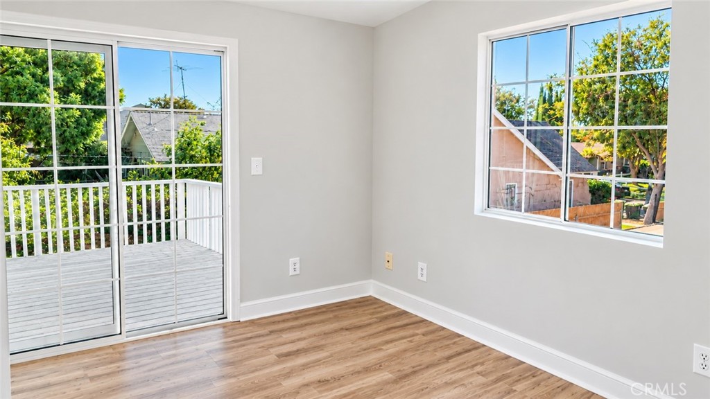 110 S Cornell Property Photo 15