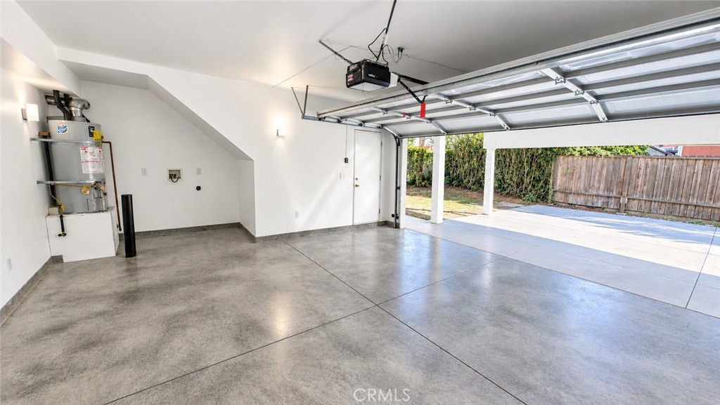 110 S Cornell Property Photo 27