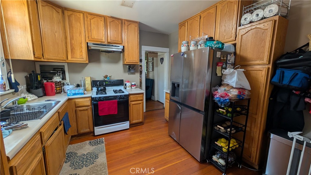 110 S Cornell Property Photo 45