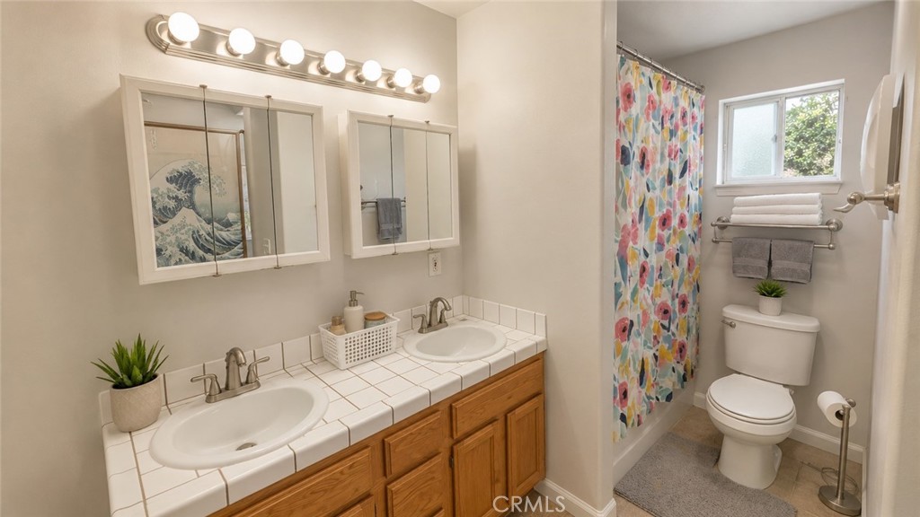 110 S Cornell Property Photo 63