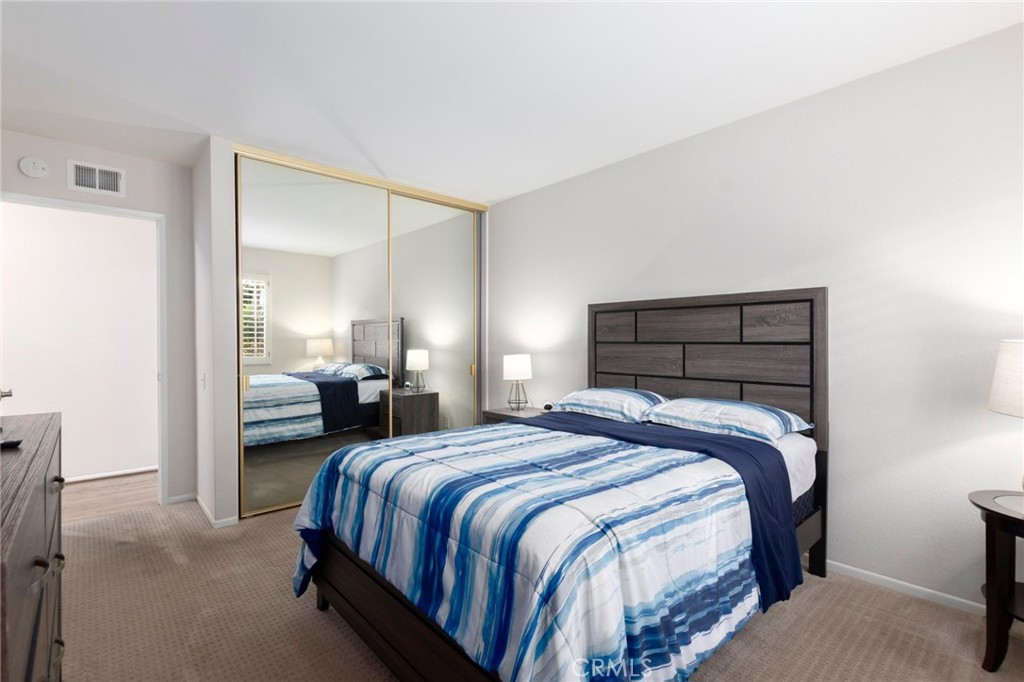 28302 Borgona Property Photo 11
