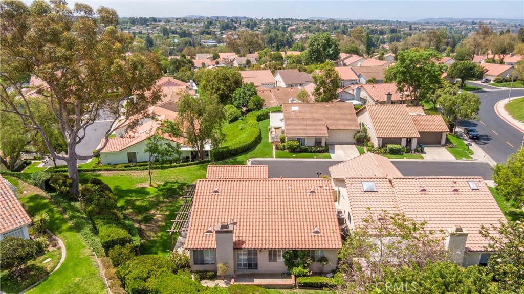 28302 Borgona Property Photo 19