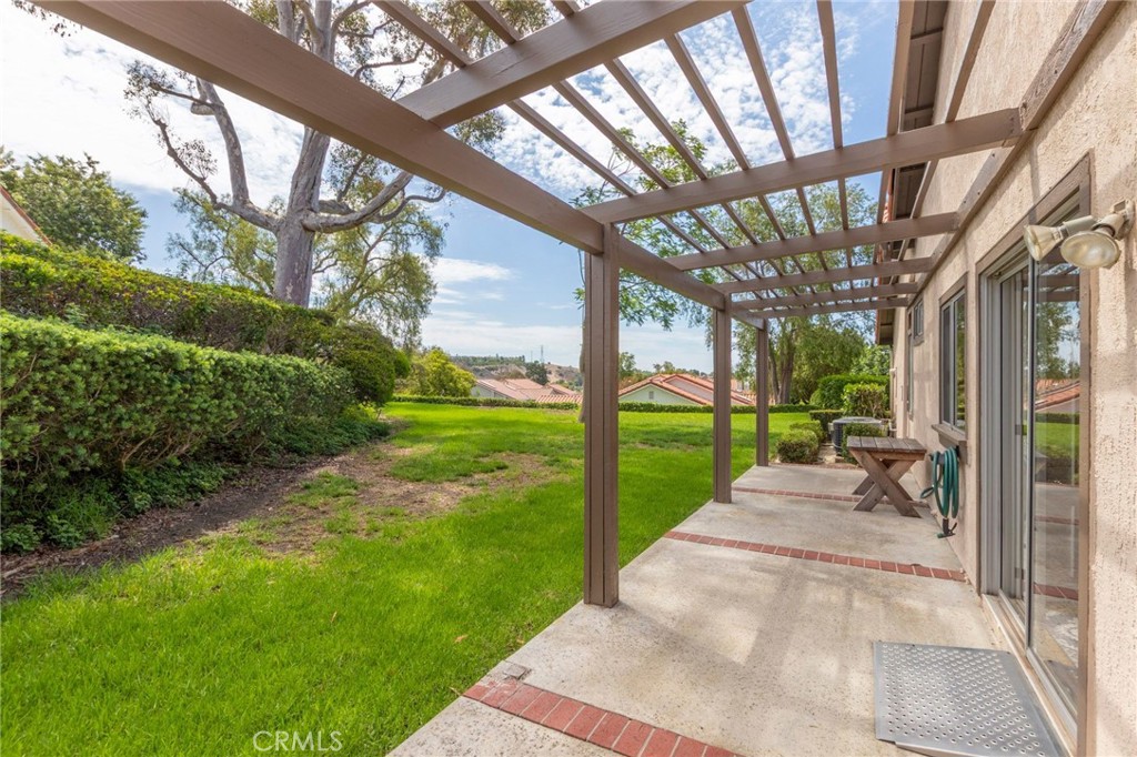 28302 Borgona Property Photo 31