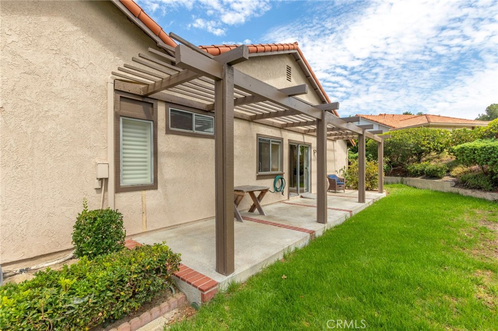 28302 Borgona Property Photo 32