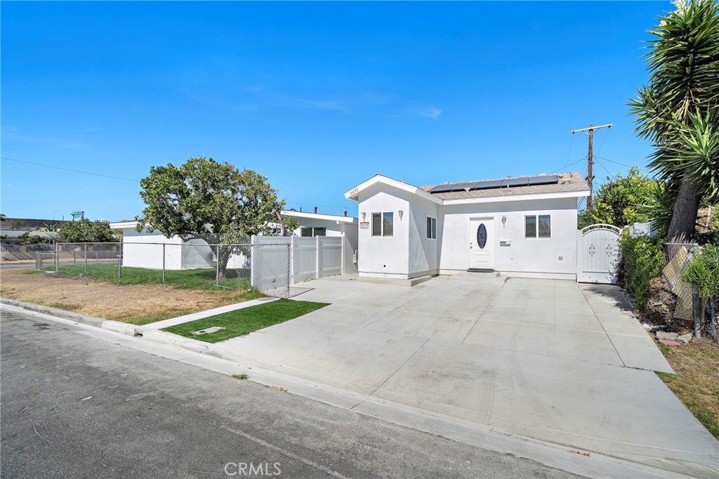 11322 Salinaz Avenue Property Photo 27
