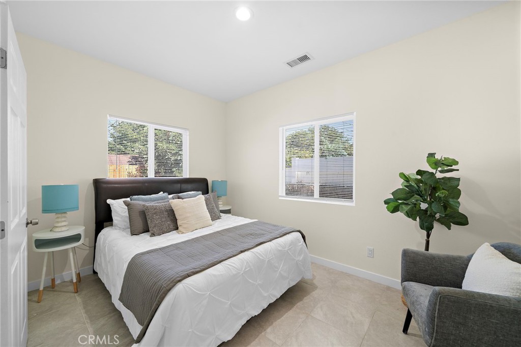 11322 Salinaz Avenue Property Photo 41
