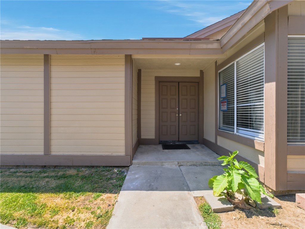 15811 Francisquito 2 Property Photo 4