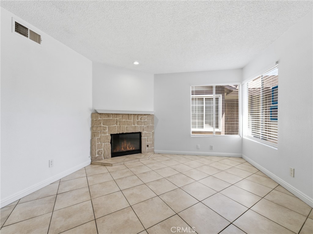 15811 Francisquito 2 Property Photo 7