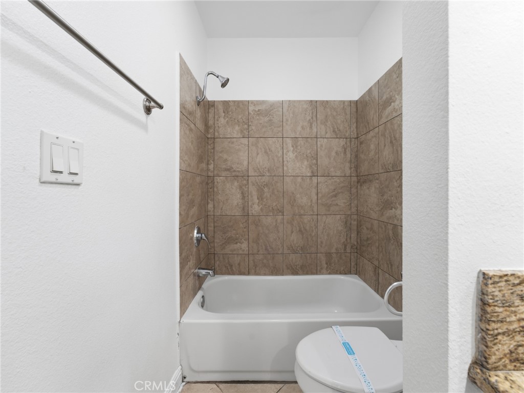 15811 Francisquito 2 Property Photo 17