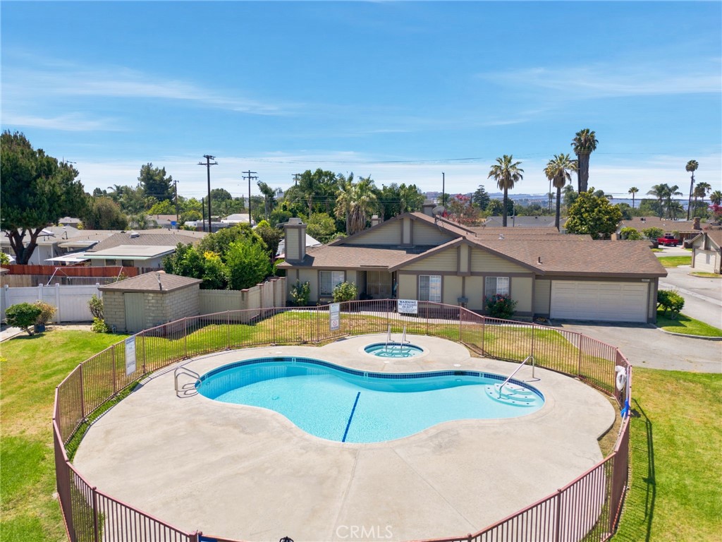 15811 Francisquito 2 Property Photo 34