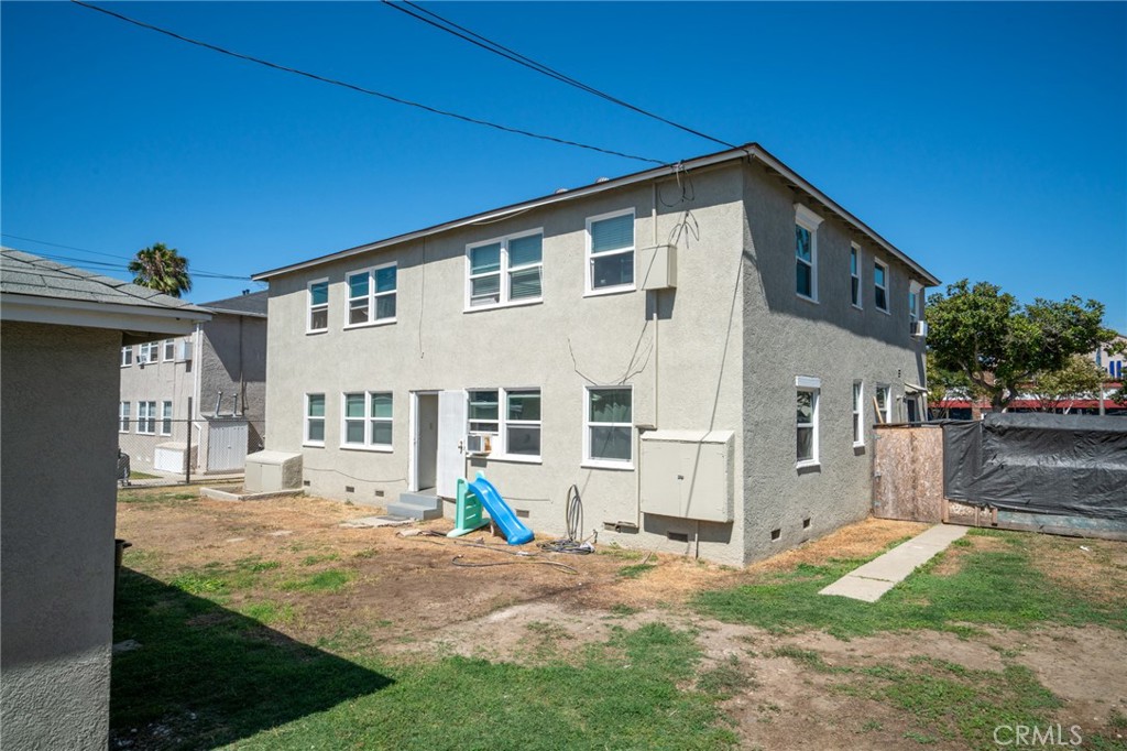 4445 Atlantic Avenue Property Photo 6