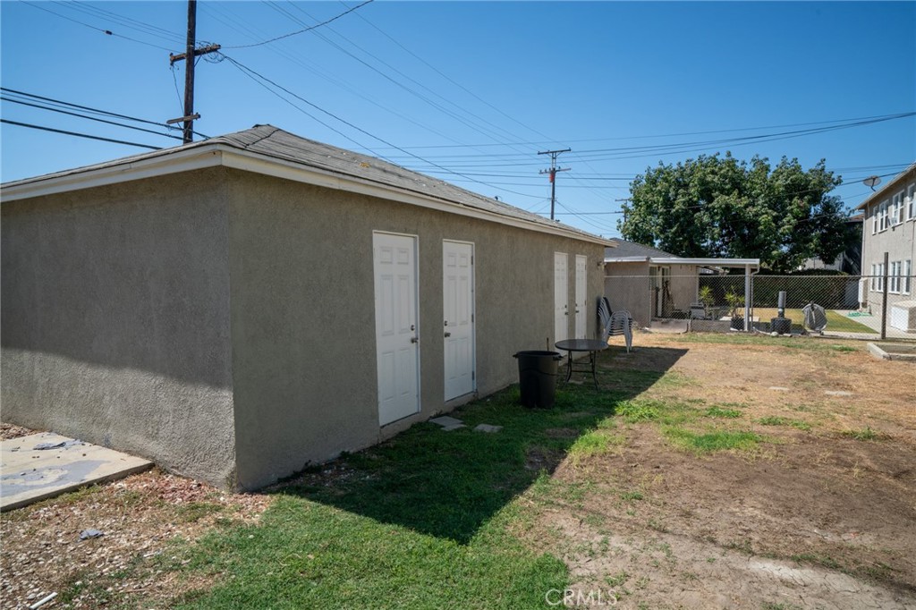 4445 Atlantic Avenue Property Photo 7