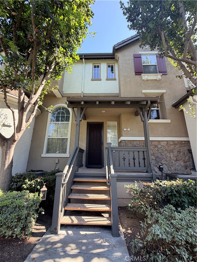 23 Tulare Property Photo 1