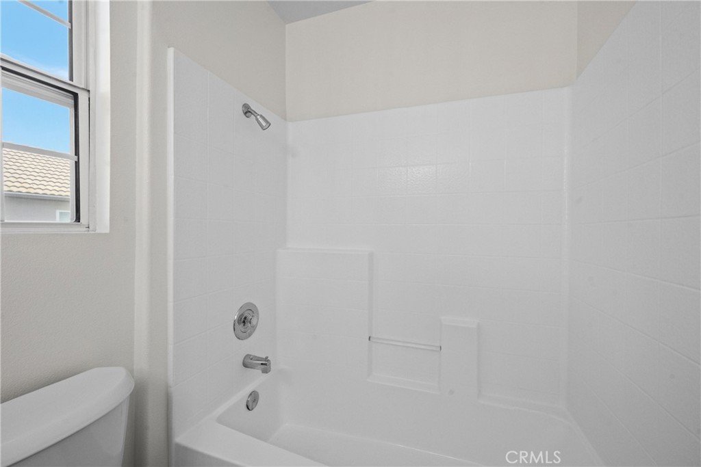 23955 Via Astuto Property Photo 36