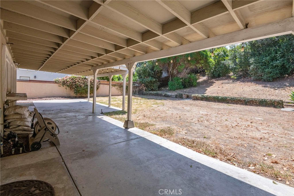 1541 Pinewood Place Property Photo 35