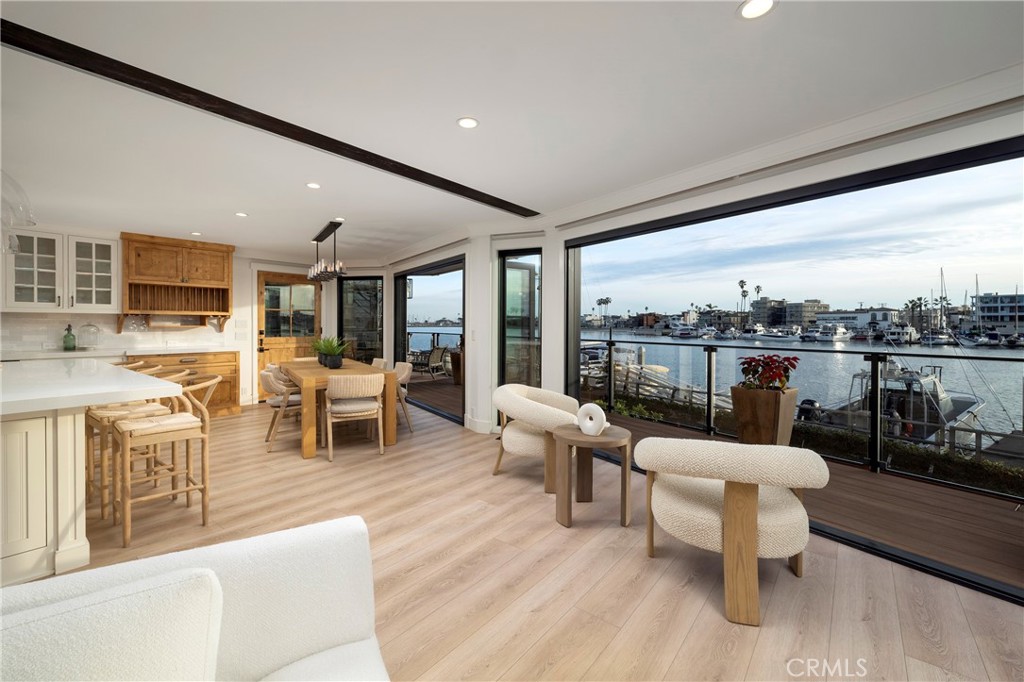5903 E Corso Di Napoli Property Photo 4